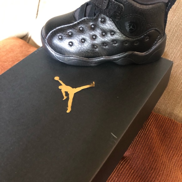 Baby Jordan’s - Picture 3 of 3